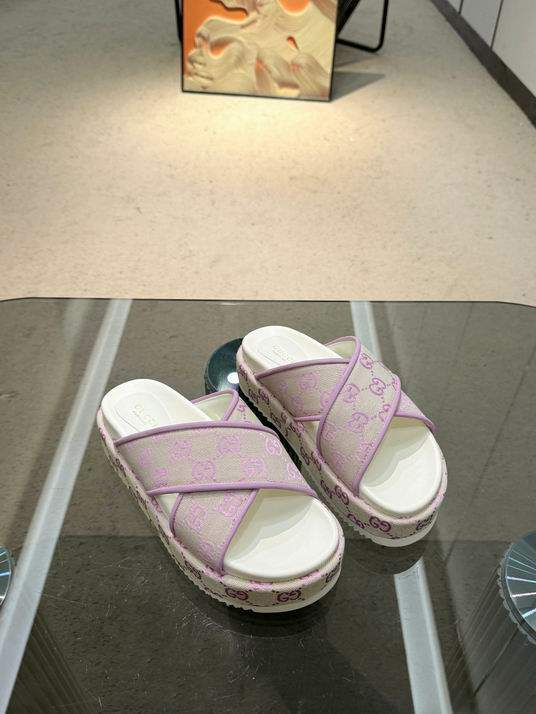 Picture of Gucci Slippers _SKUGuccisz35-43mnh06042035